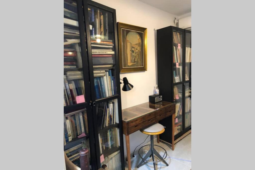 아테네 Exarcheia: Independent Ground Floor House. 아파트 외부 사진