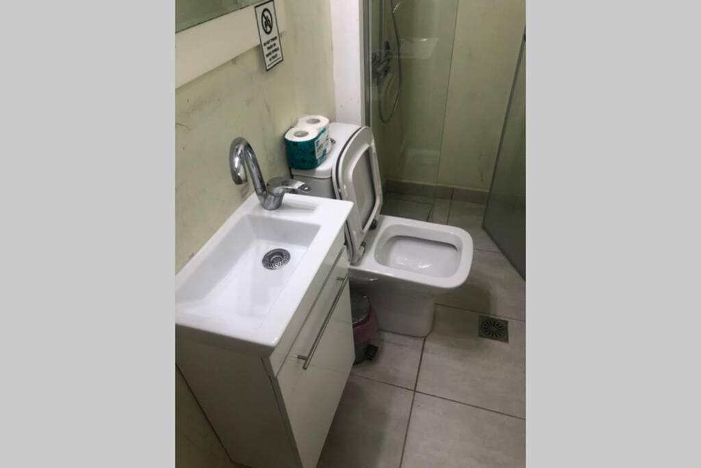 아테네 Exarcheia: Independent Ground Floor House. 아파트 외부 사진